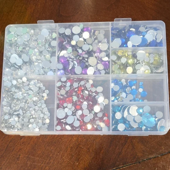 (J61) Multi-Color Rhinestone Set - Picture 2 of 6